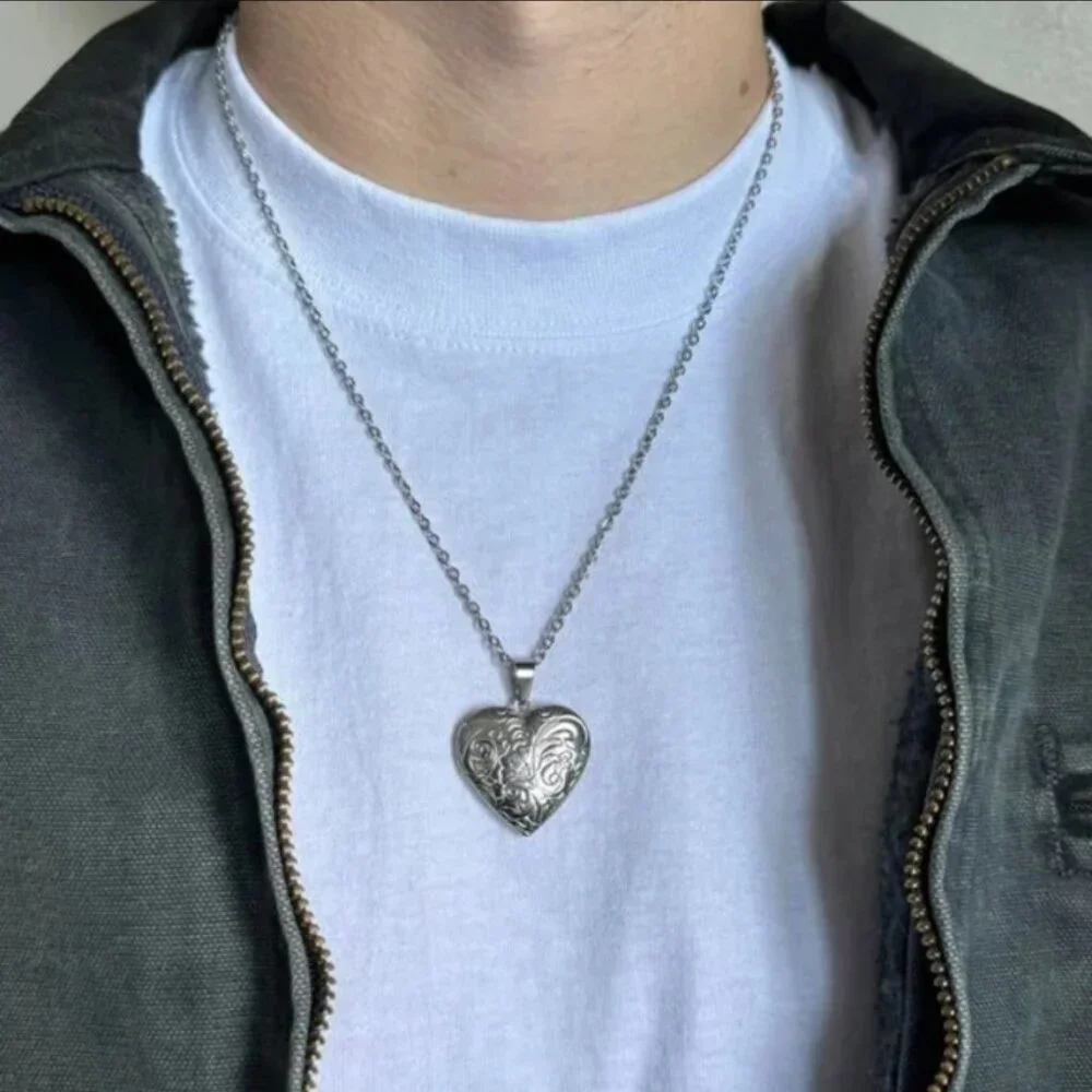 y2k 2000s vintage silver cute heart pendant locket chain necklace